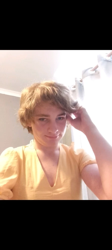 GIF tso los ntawm SugarFreeFemboy