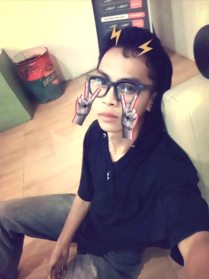 GIF uploaded by Daniel