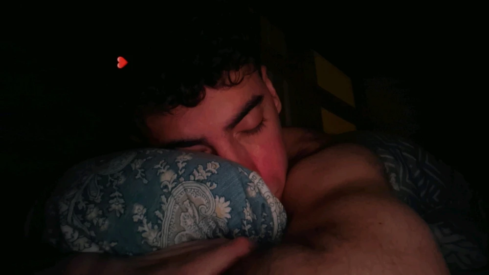 GIF uploaded by Burak