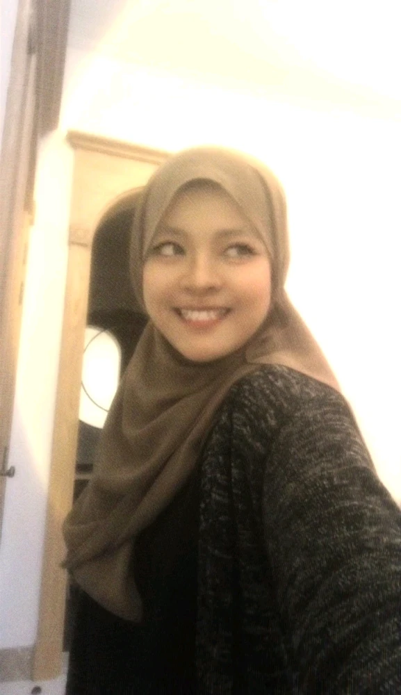 GIF uploaded by Syafa