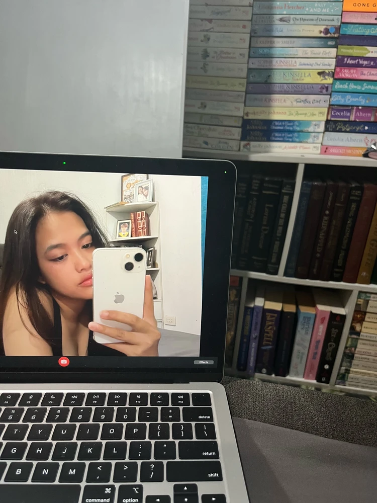 GIF uploaded by Czarina