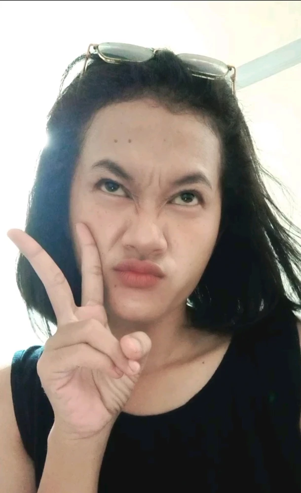 GIF uploaded by Fitri