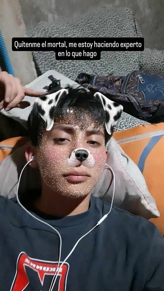 GIF uploaded by Jhostin
