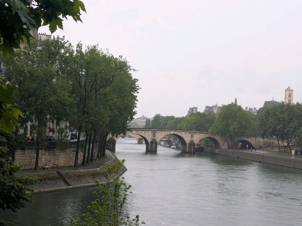GIF uploaded by Sylvain