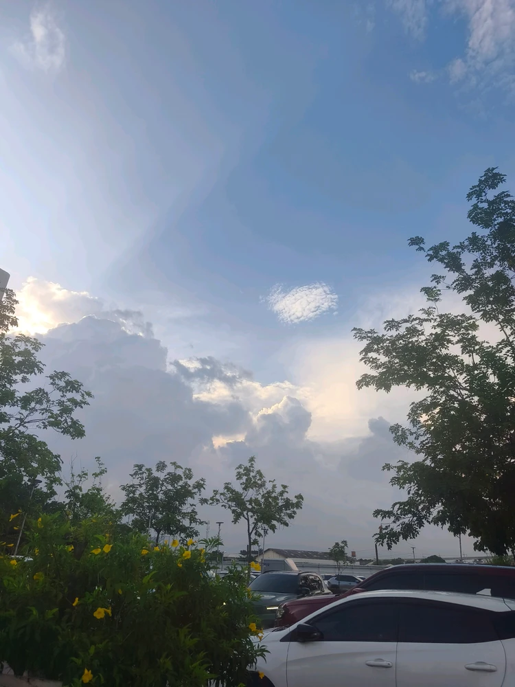 GIF uploaded by Kan(≧▽≦)カンイヤー