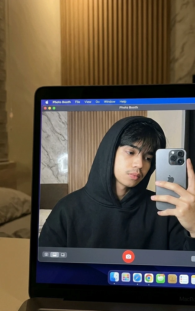 GIF uploaded by Guss
