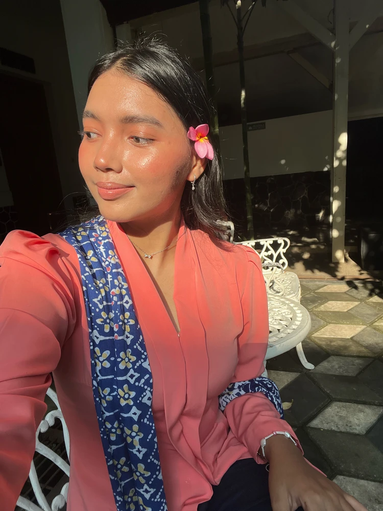 GIF diunggah oleh yumaa