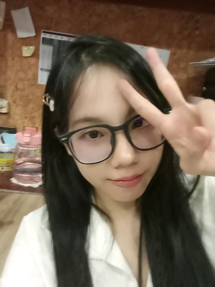GIF uploaded by Cherry