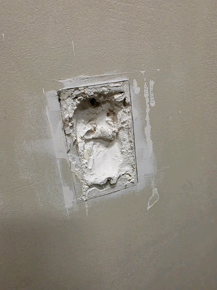 GIF uploaded by Solomon Quezada