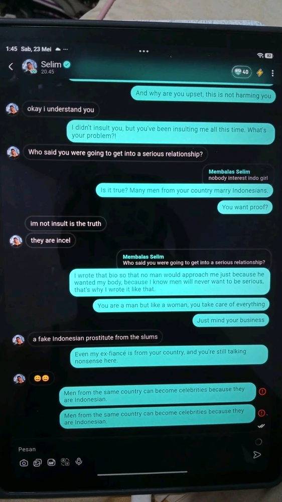 GIF diunggah oleh faniah