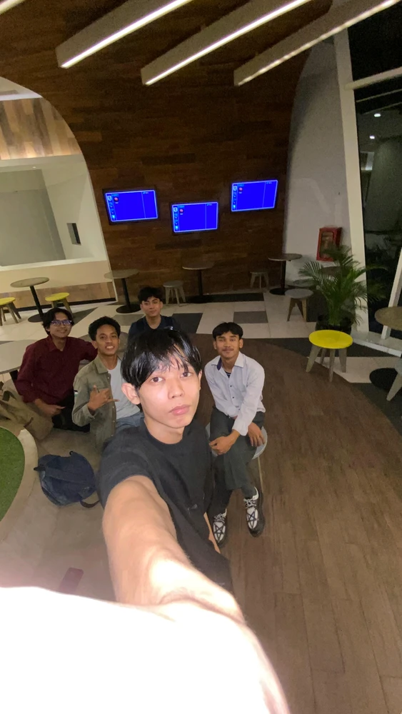 GIF uploaded by lauren van astrea