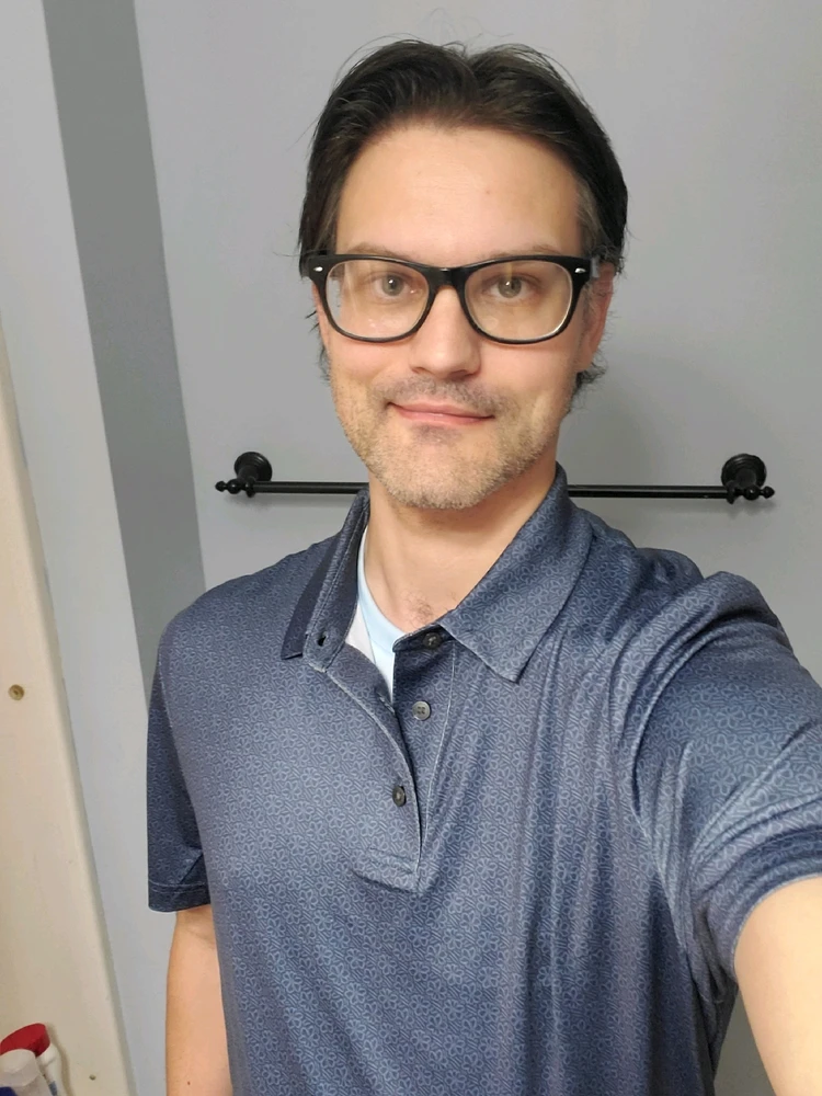 GIF uploaded by Bo