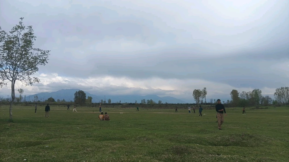 GIF uploaded by Haziq