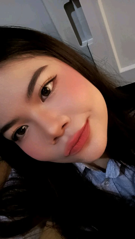 GIF uploaded by Dinara