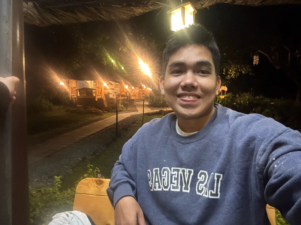 GIF na in-upload ni Ice
