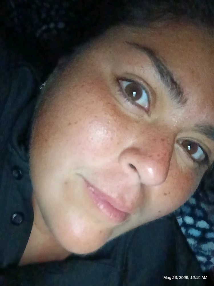 GIF uploaded by Xyla