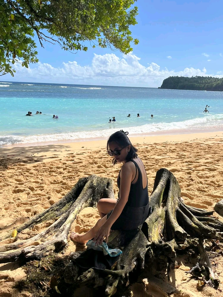 Image uploaded by Roxii