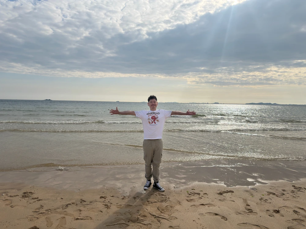 Image uploaded by RAY