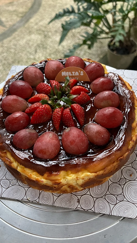 GIF uploaded by Meli