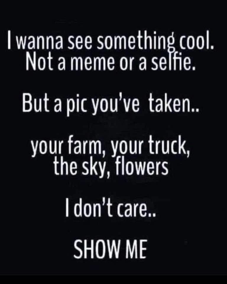 GIF uploaded by Laroy