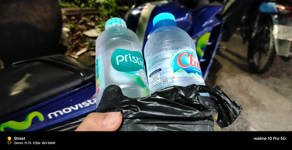 GIF diunggah oleh Rzz