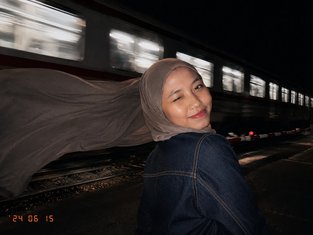 GIF uploaded by Ayuma