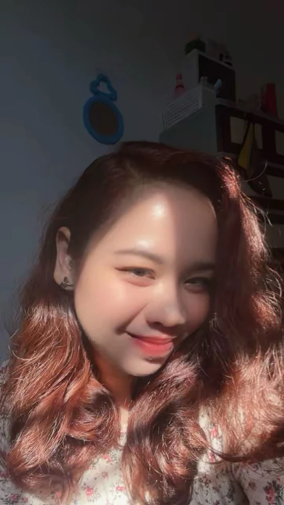 GIF uploaded by Hanna