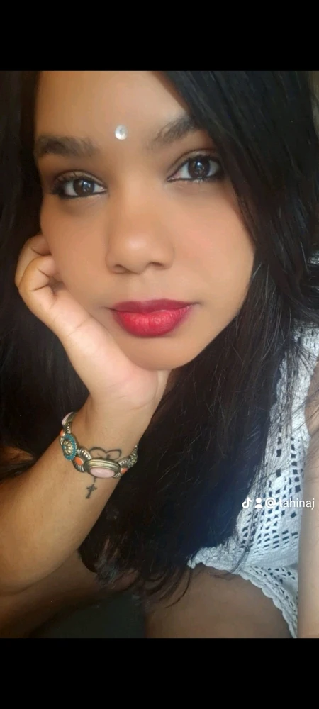 GIF na in-upload ni Tahi