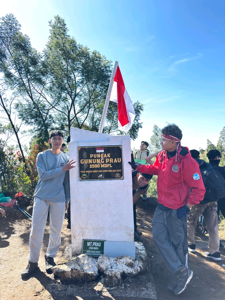 Gambar diunggah oleh Naufal