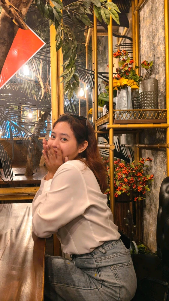 GIF uploaded by Eve