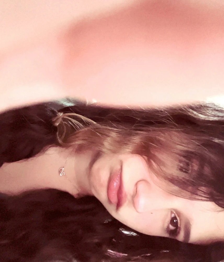 GIF uploaded by Sofia