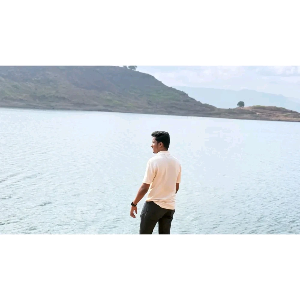 GIF gi-upload ni Chinmay
