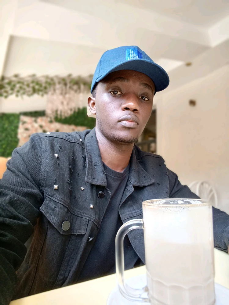GIF uploaded by Dakar