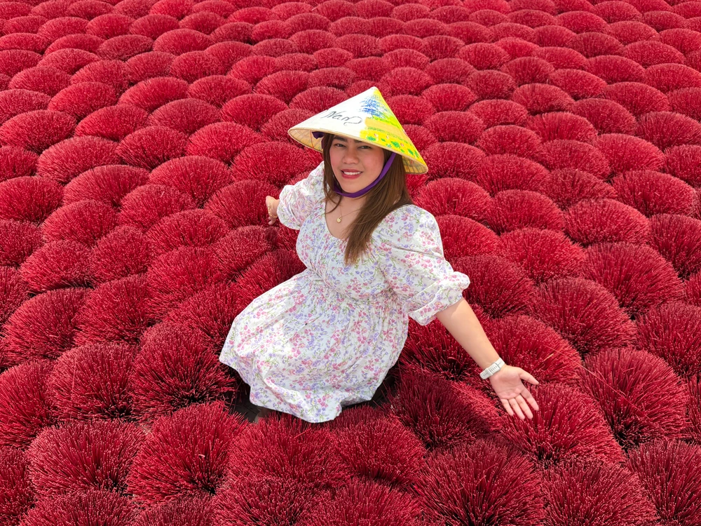 GIF uploaded by Charissa