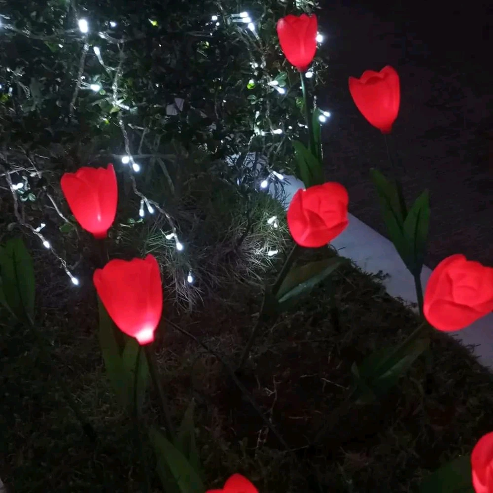 GIF uploaded by Iovelinet