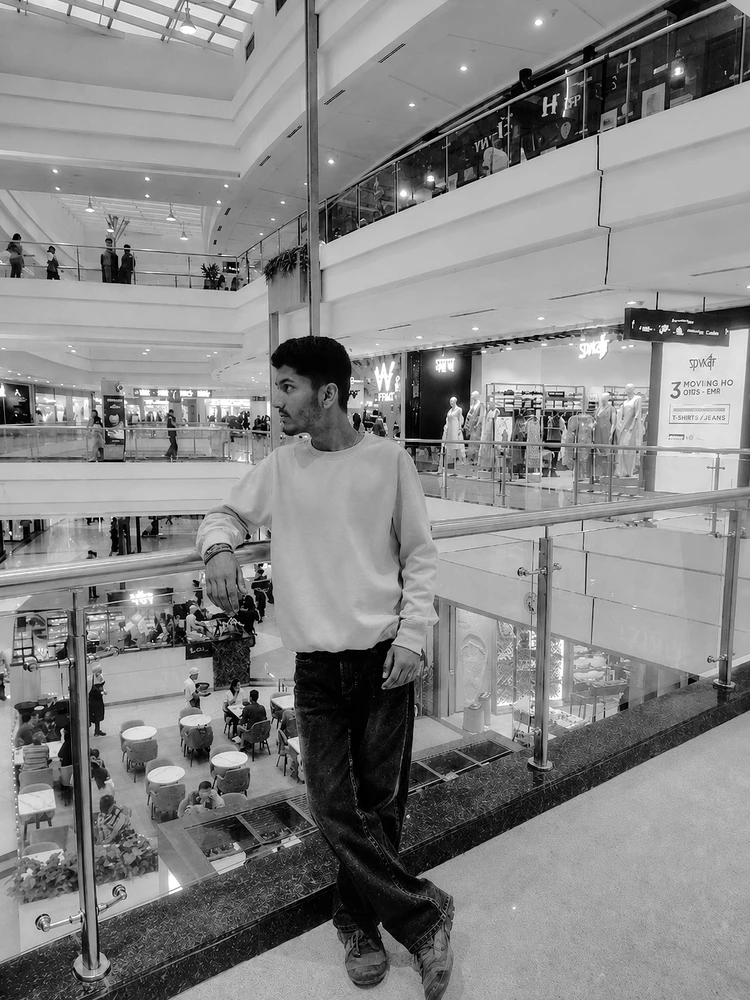 GIF uploaded by Atharva Shinde