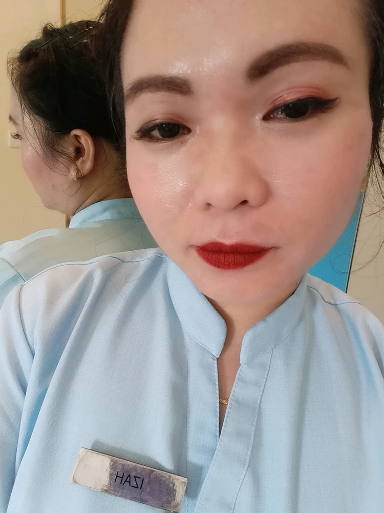 GIF uploaded by Izah