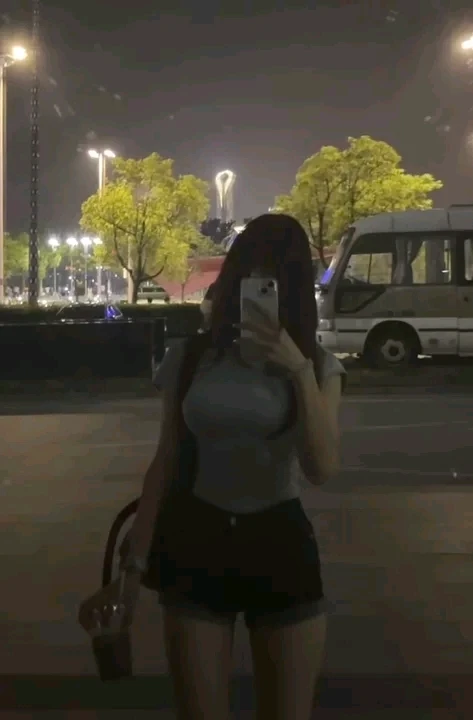 GIF uploaded by S e ven