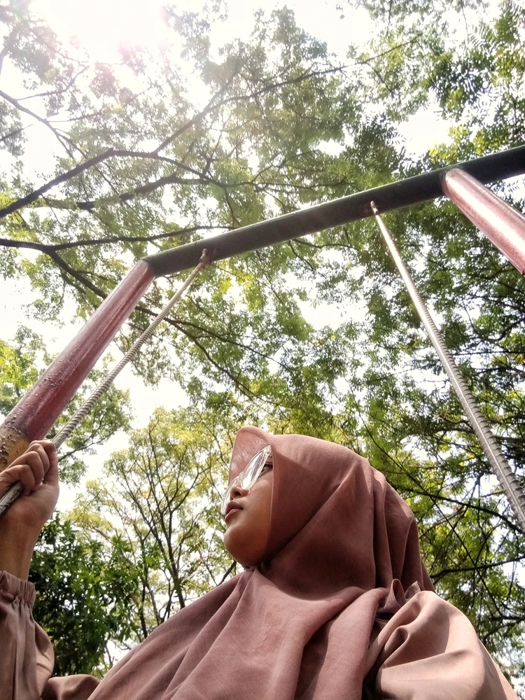 GIF diunggah oleh Nanaa