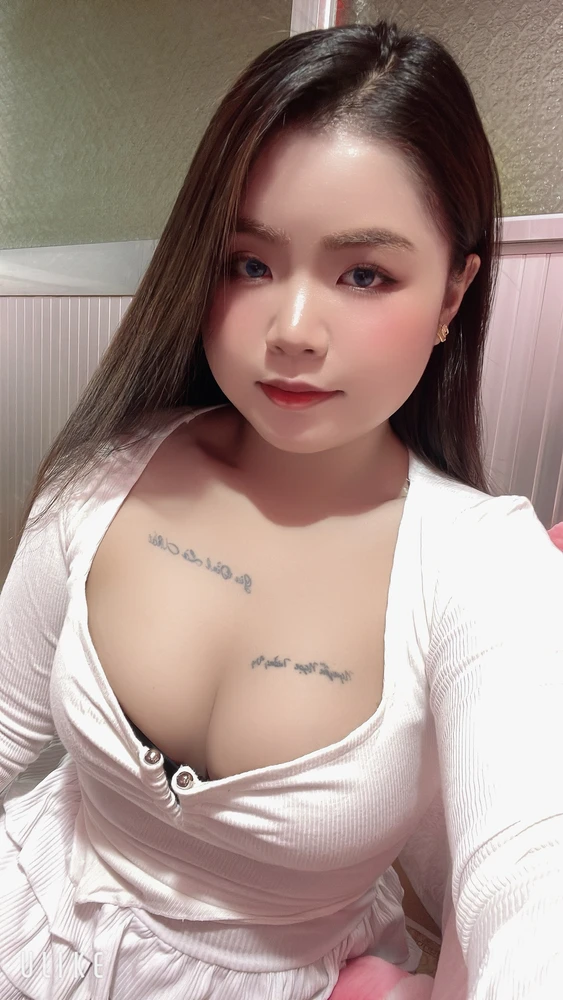 GIF uploaded by tΖ°α»ng vy