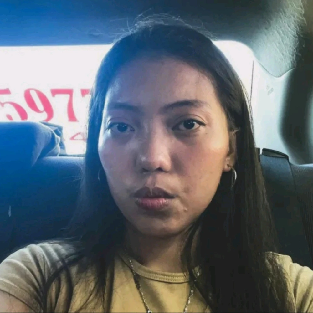 GIF uploaded by Anna