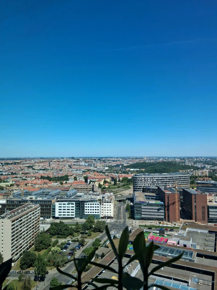 GIF uploaded by Ara