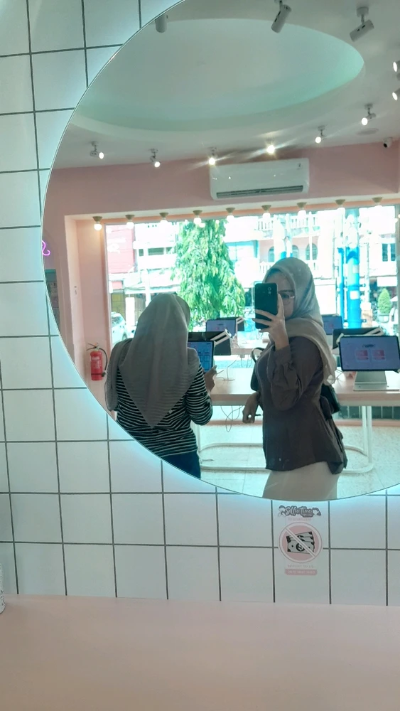 GIF uploaded by gitaaa