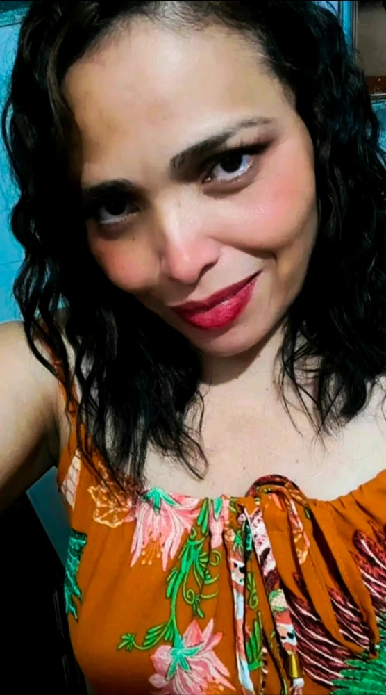 GIF uploaded by Bárbara