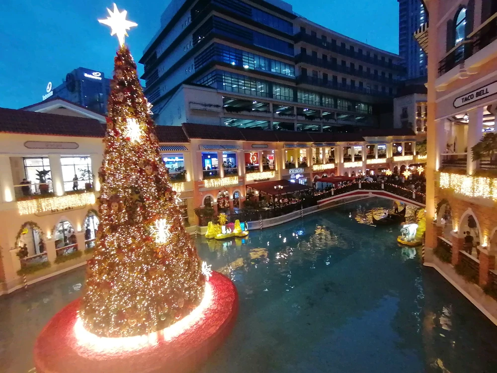GIF uploaded by Vee