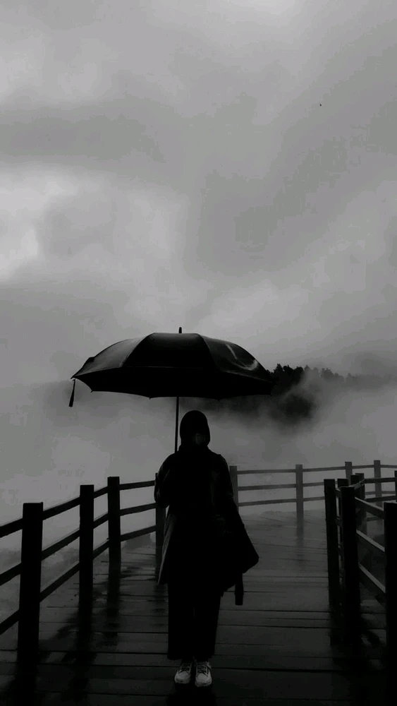 GIF uploaded by Miikaa