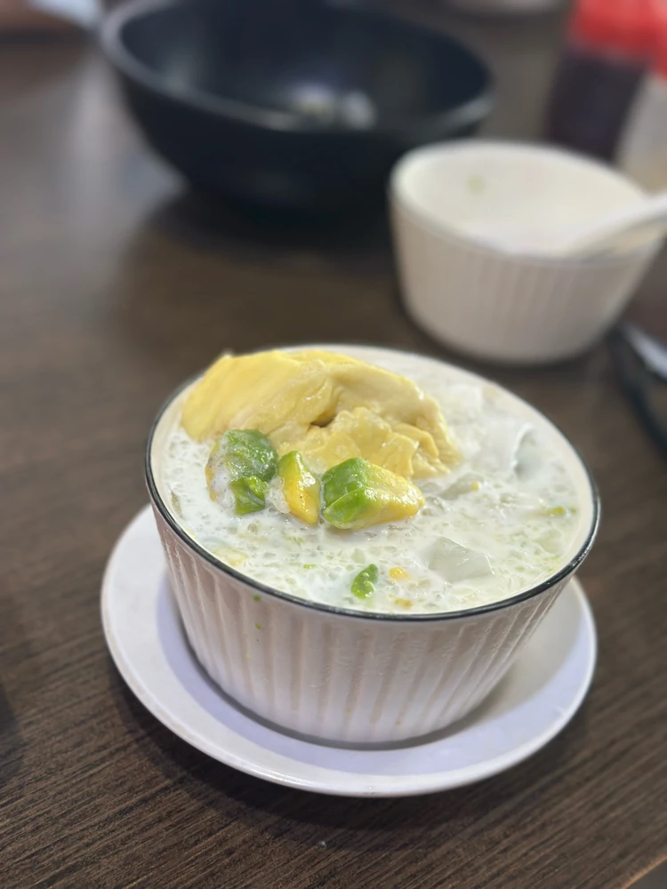 GIF uploaded by Vita