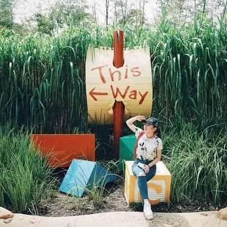 GIF uploaded by Yona