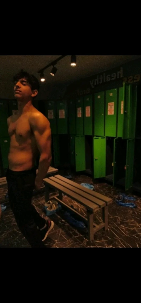 GIF uploaded by Albayrak