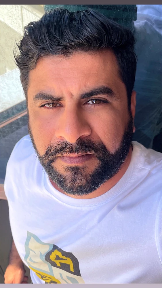 GIF uploaded by Kamel